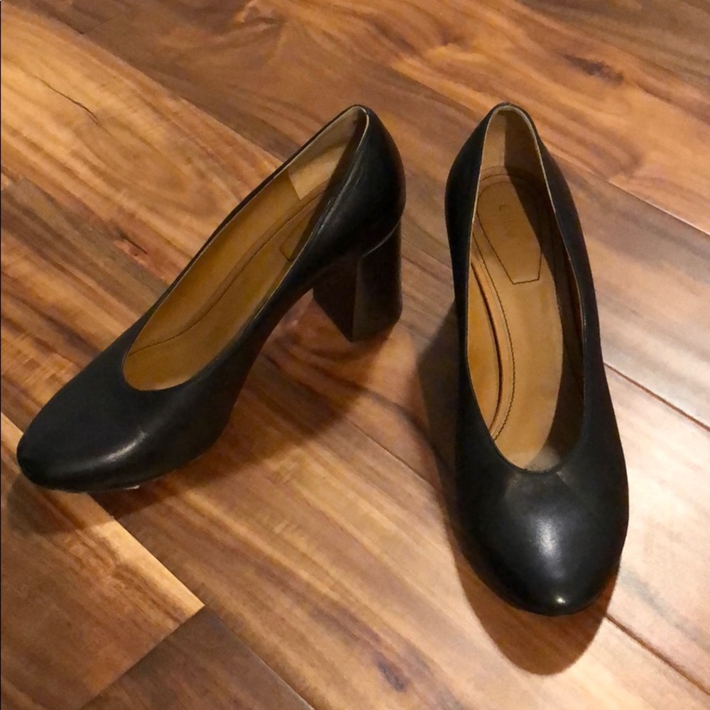 Chloé pumps - size 37.5 - like new